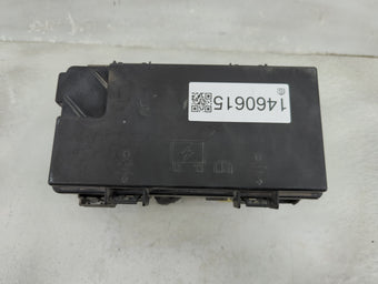 compare product 2014-2014 Chrysler Town & Country Fusebox Fuse Box Relay Module Tipm 1460615