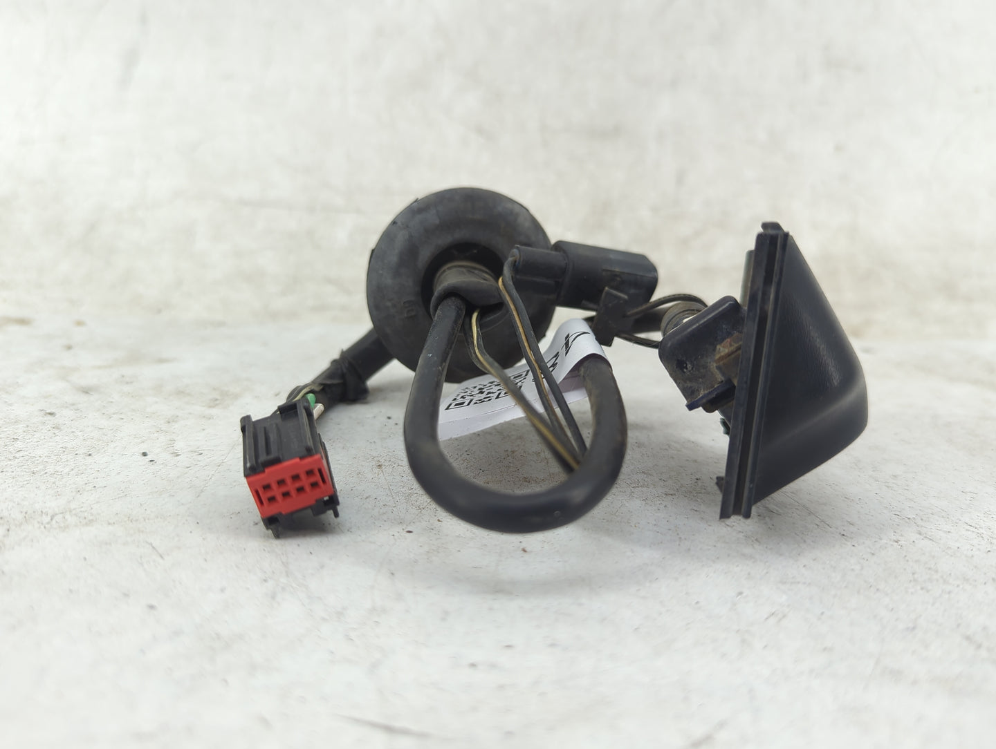 2011-2016 Chrysler Town & Country Back Up Sensor Backup Camera 1465048 - Oemusedautoparts1.com