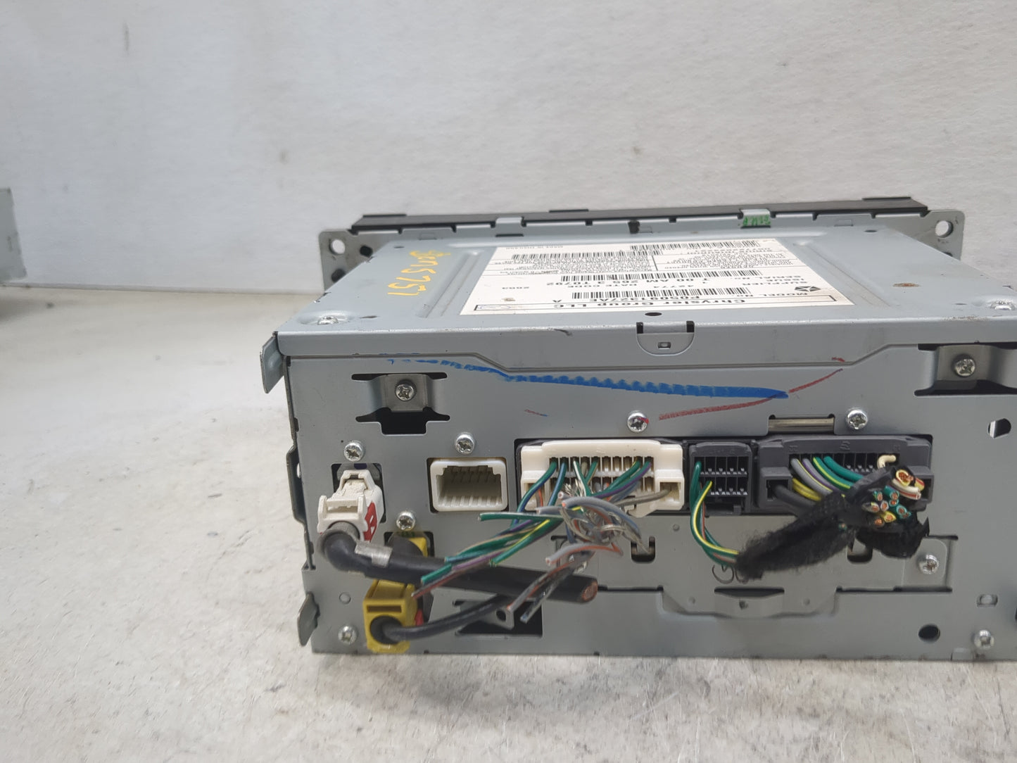 2012-2016 Chrysler Town & Country Radio AM FM Cd Player Receiver Replacement P/N:P05091327AE Fits OEM Used Auto Parts - Oemu