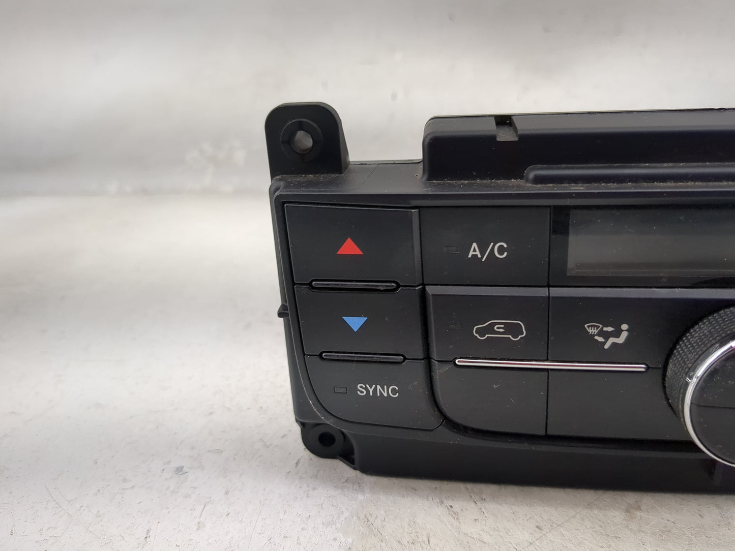 2011-2016 Chrysler Town & Country Climate Control Module Temperature AC/Heater Replacement P/N:55111236AF Fits OEM Used Auto