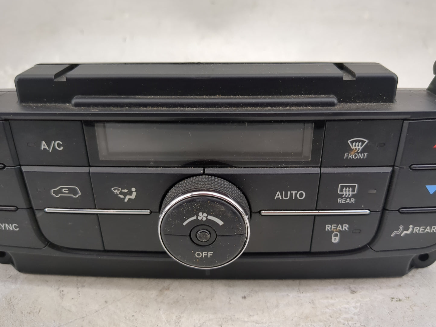 2011-2016 Chrysler Town & Country Climate Control Module Temperature AC/Heater Replacement P/N:55111236AF Fits OEM Used Auto