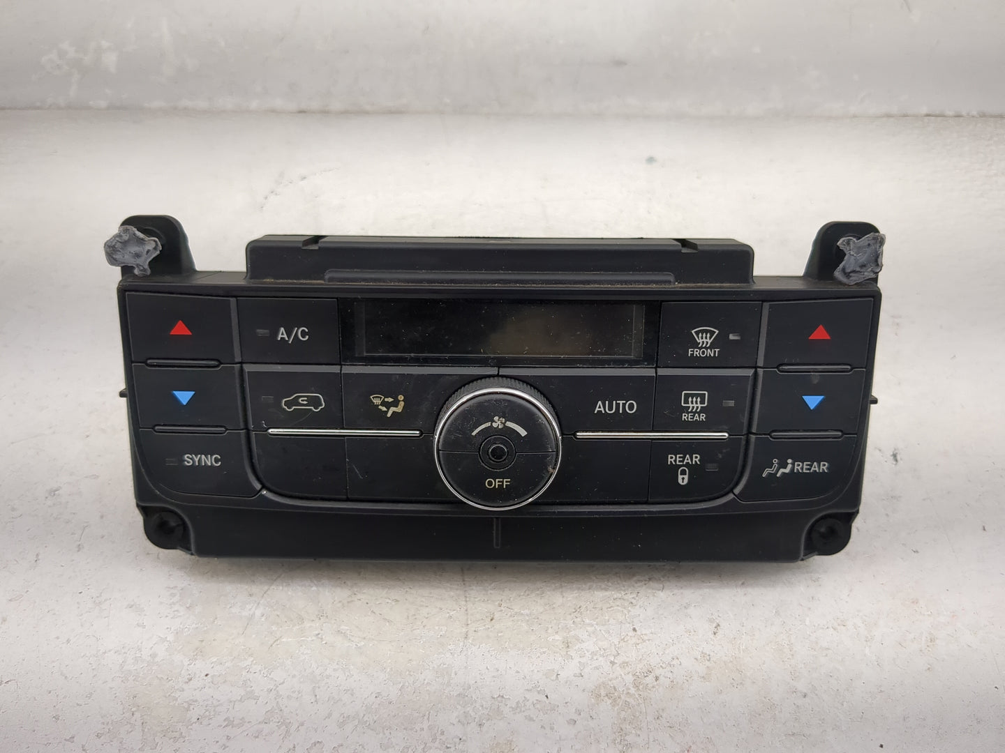 2011-2016 Chrysler Town & Country Climate Control Module Temperature AC/Heater Replacement P/N:55111236AF Fits OEM Used Auto