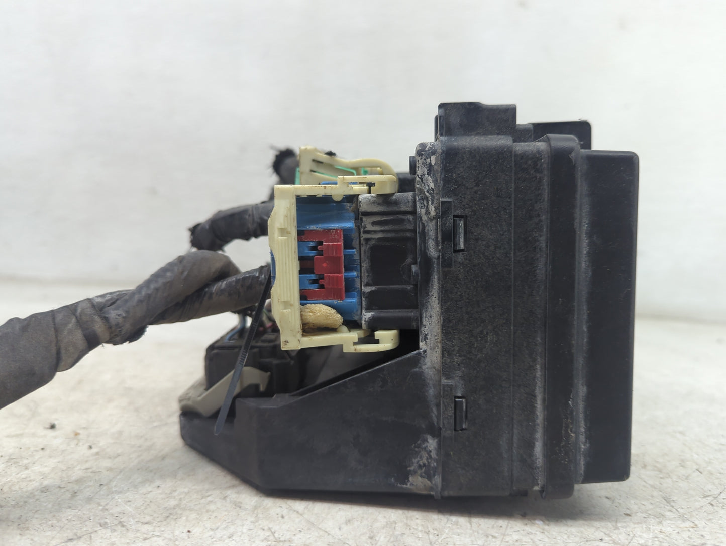2014 Chrysler Town & Country Fusebox Fuse Box Relay Module Tipm 1481062 - Oemusedautoparts1.com