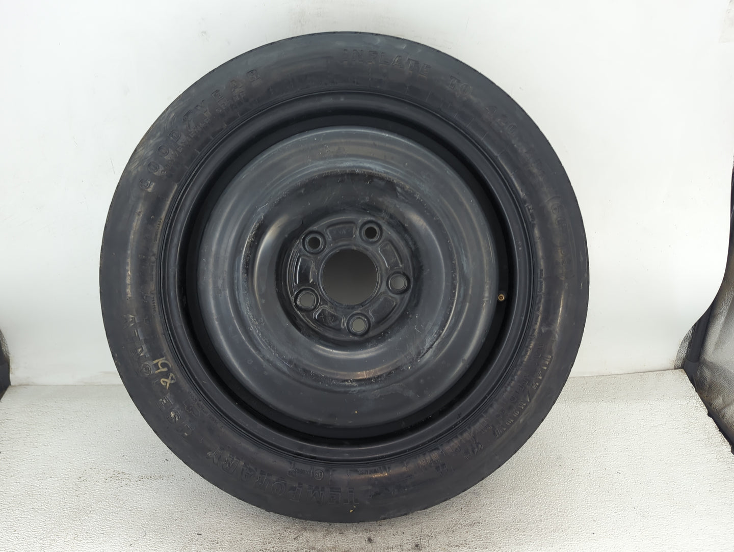 2012-2016 Chrysler Town & Country Spare Donut Tire Wheel Rim Oem 1486973 - Oemusedautoparts1.com