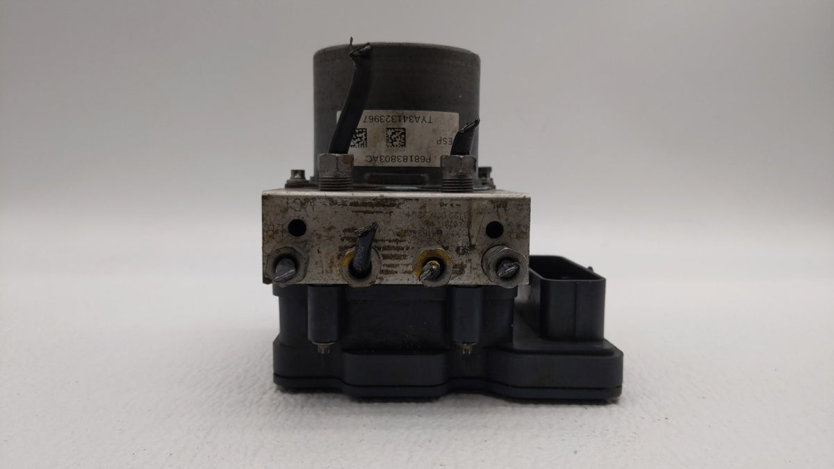 2014 Chrysler Town & Country Anti-Lock Brake ABS Pump Module Actuator OEM P/N:P68183803AC Fits OEM Used Auto Parts - Oemused
