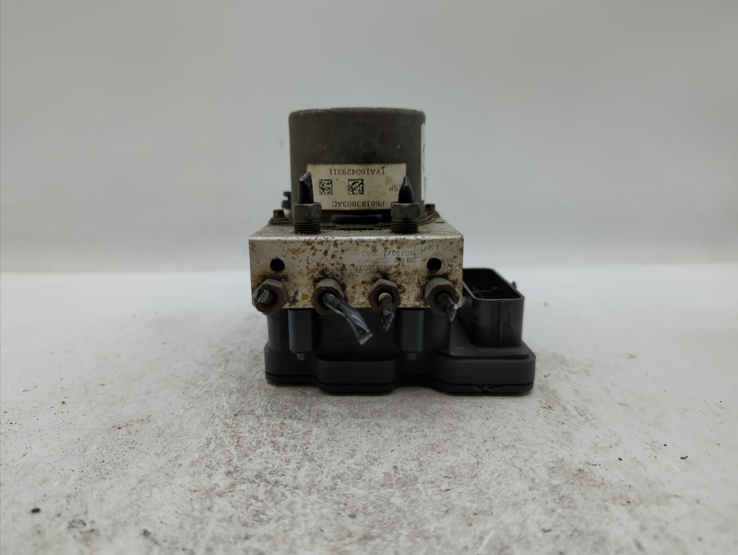 2014 Chrysler Town & Country ABS Pump Control Module Replacement P/N:68183803AC P68183803AC, 2265106455, P68183803AB Fits OE