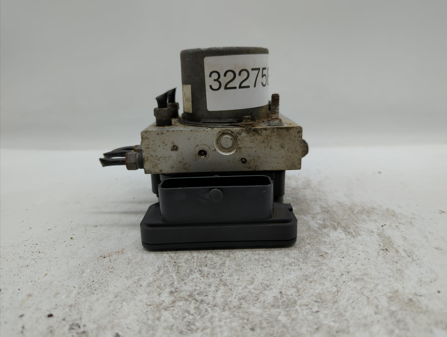 2014 Chrysler Town & Country ABS Pump Control Module Replacement P/N:68183803AC P68183803AC, 2265106455, P68183803AB Fits OE