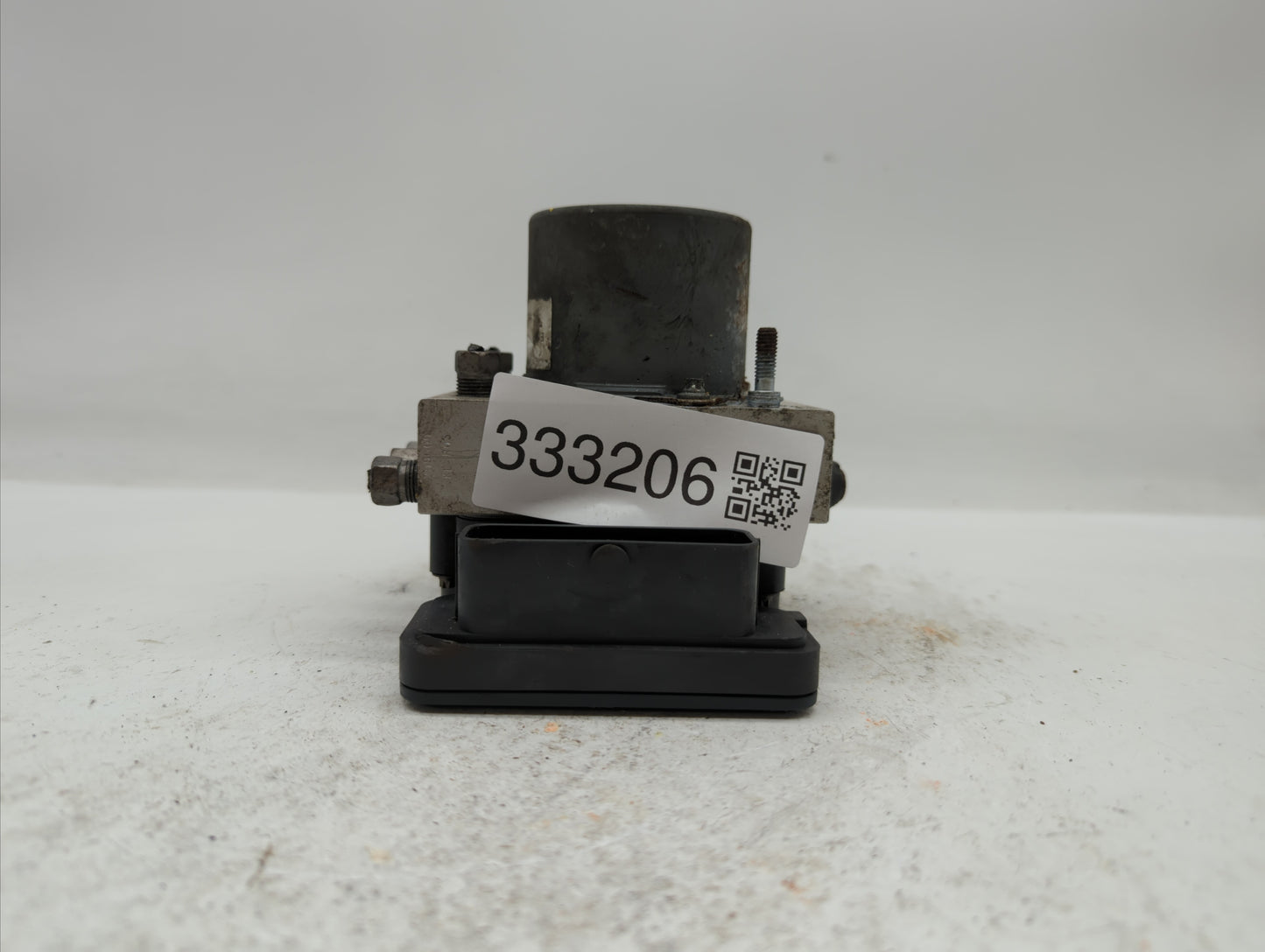 2014 Chrysler Town & Country ABS Pump Control Module Replacement P/N:P68183803AC Fits OEM Used Auto Parts - Oemusedautoparts