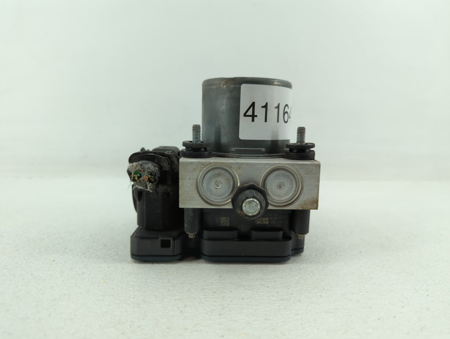2014 Chrysler Town & Country ABS Pump Control Module Replacement P/N:68183803AC P68183803AC Fits OEM Used Auto Parts - Oemus