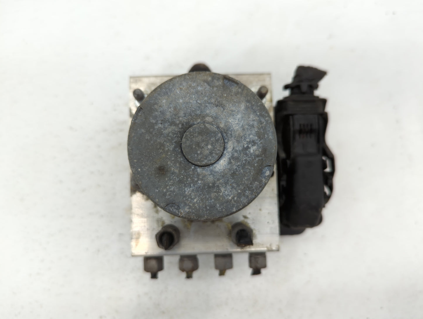2014 Chrysler Town & Country ABS Pump Control Module Replacement P/N:P68183803AC Fits OEM Used Auto Parts - Oemusedautoparts