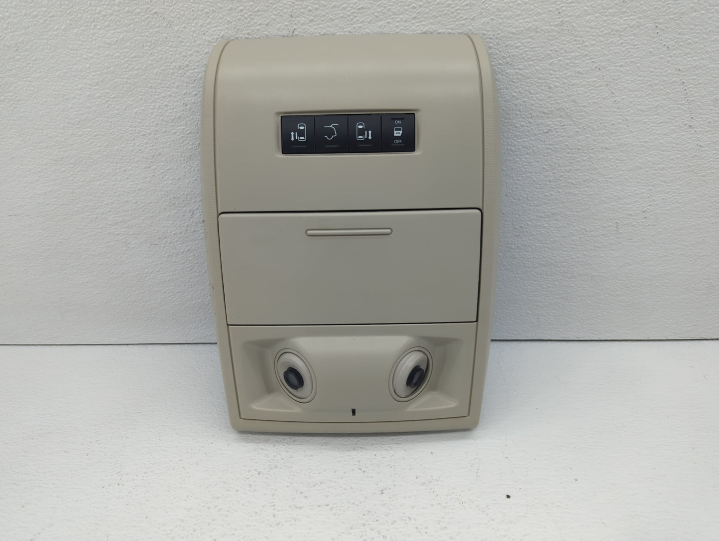 2014 Chrysler Town & Country Overhead Roof Console Cream - Oemusedautoparts1.com