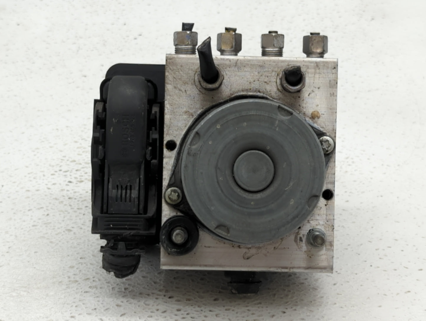 2014 Chrysler Town & Country ABS Pump Control Module Replacement P/N:P68183803AC Fits OEM Used Auto Parts - Oemusedautoparts