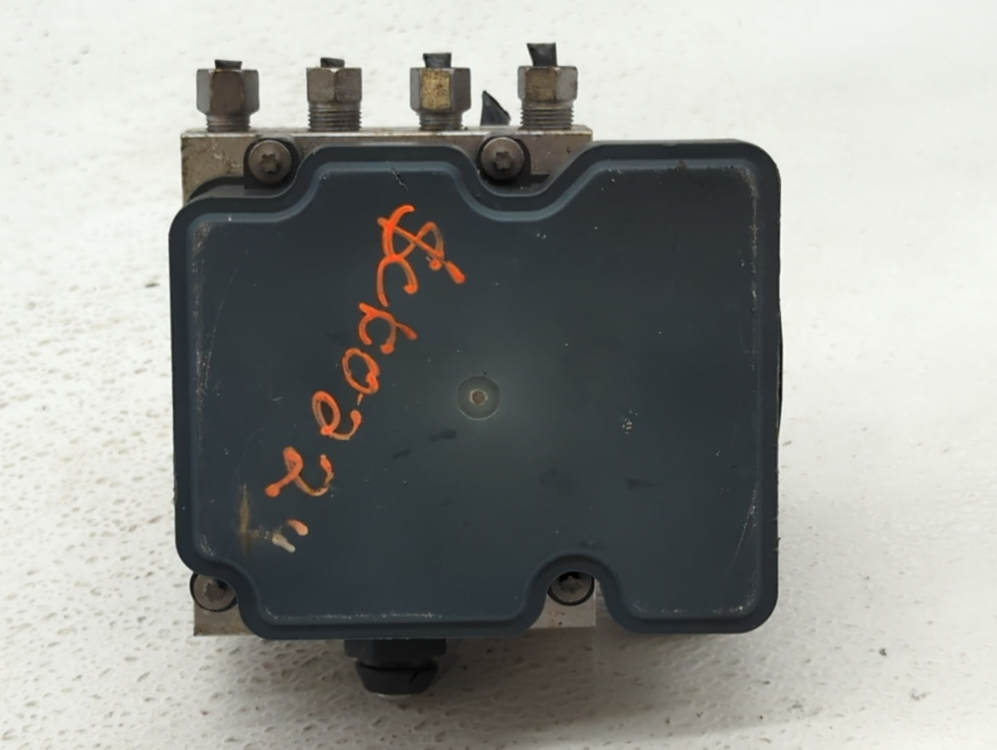 2014 Chrysler Town & Country ABS Pump Control Module Replacement P/N:P68183803AC Fits OEM Used Auto Parts - Oemusedautoparts