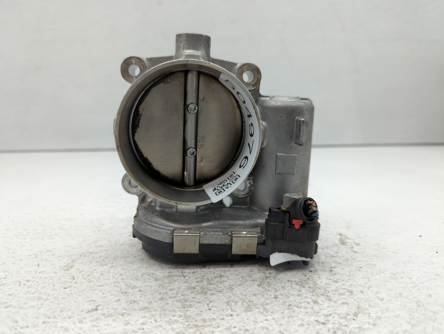 2011-2016 Chrysler Town & Country Throttle Body P/N:05184349AC Fits OEM Used Auto Parts - Oemusedautoparts1.com