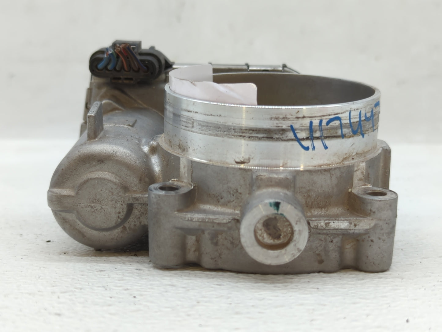 2011-2016 Chrysler Town & Country Throttle Body P/N:05184349AC Fits OEM Used Auto Parts - Oemusedautoparts1.com