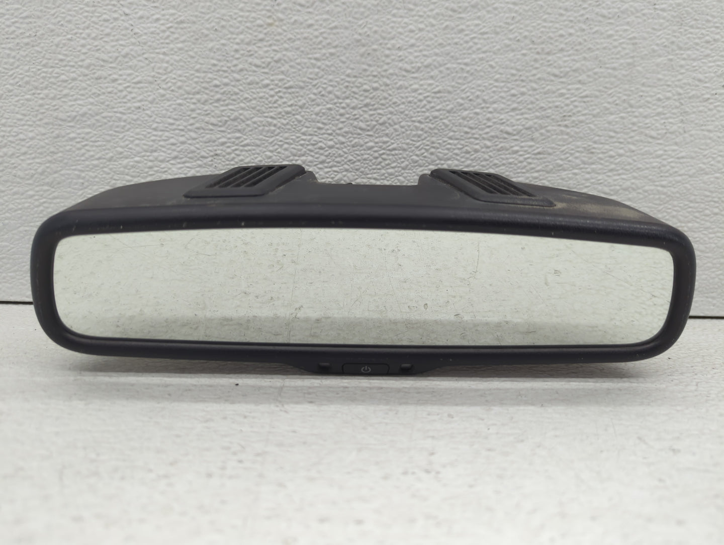 2014 Chrysler Town & Country Interior Rear View Mirror Replacement OEM P/N:E11026130 Fits OEM Used Auto Parts - Oemusedautop