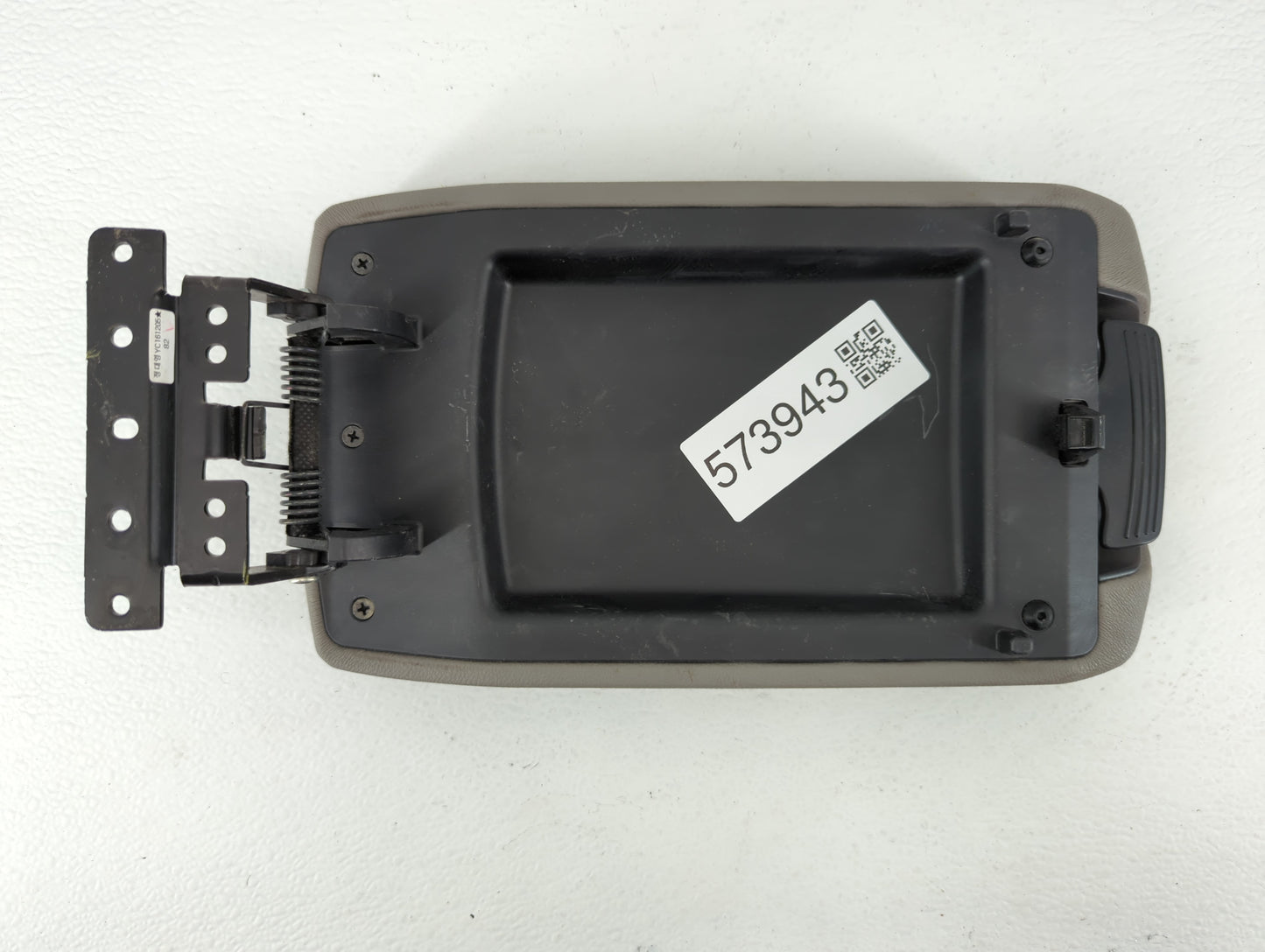2014 Chrysler Town & Country Center Console Armrest Cover Lid Grey - Oemusedautoparts1.com