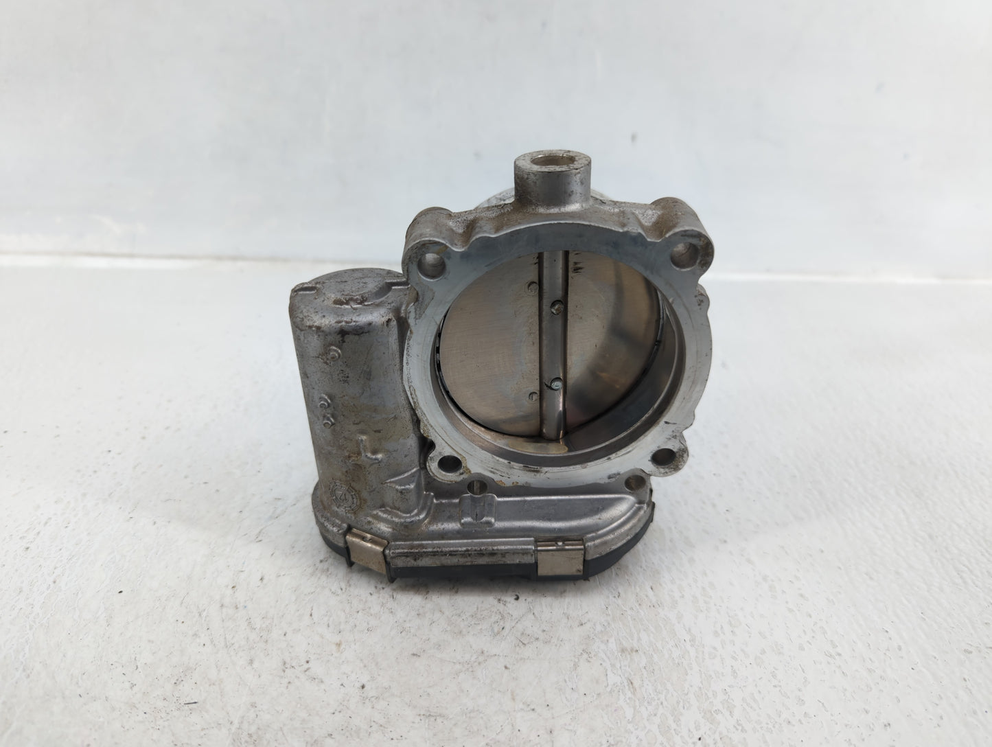 2011-2016 Chrysler Town & Country Throttle Body P/N:05184349AC Fits OEM Used Auto Parts - Oemusedautoparts1.com