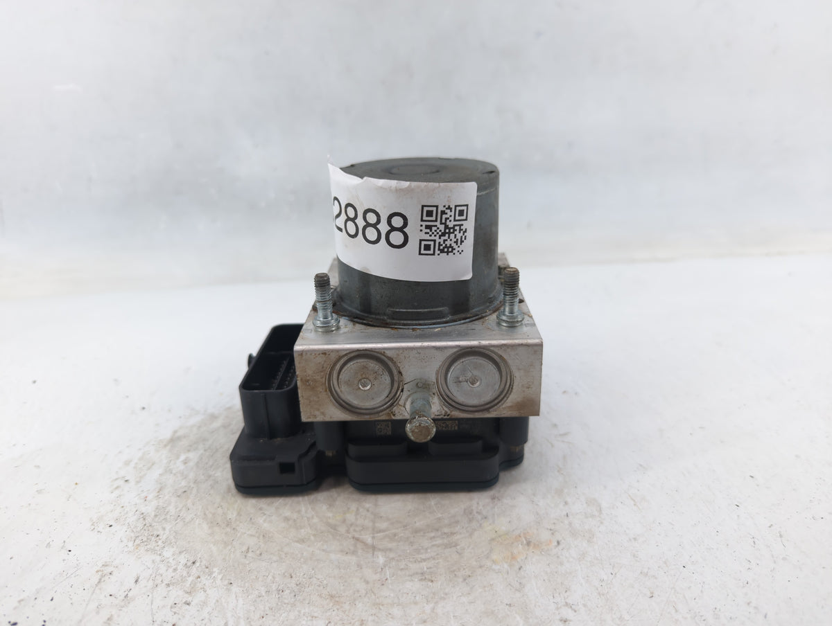 2014 Chrysler Town & Country Anti-Lock Brake ABS Pump Module Actuator OEM P/N:P68183803AC Fits OEM Used Auto Parts - Oemused