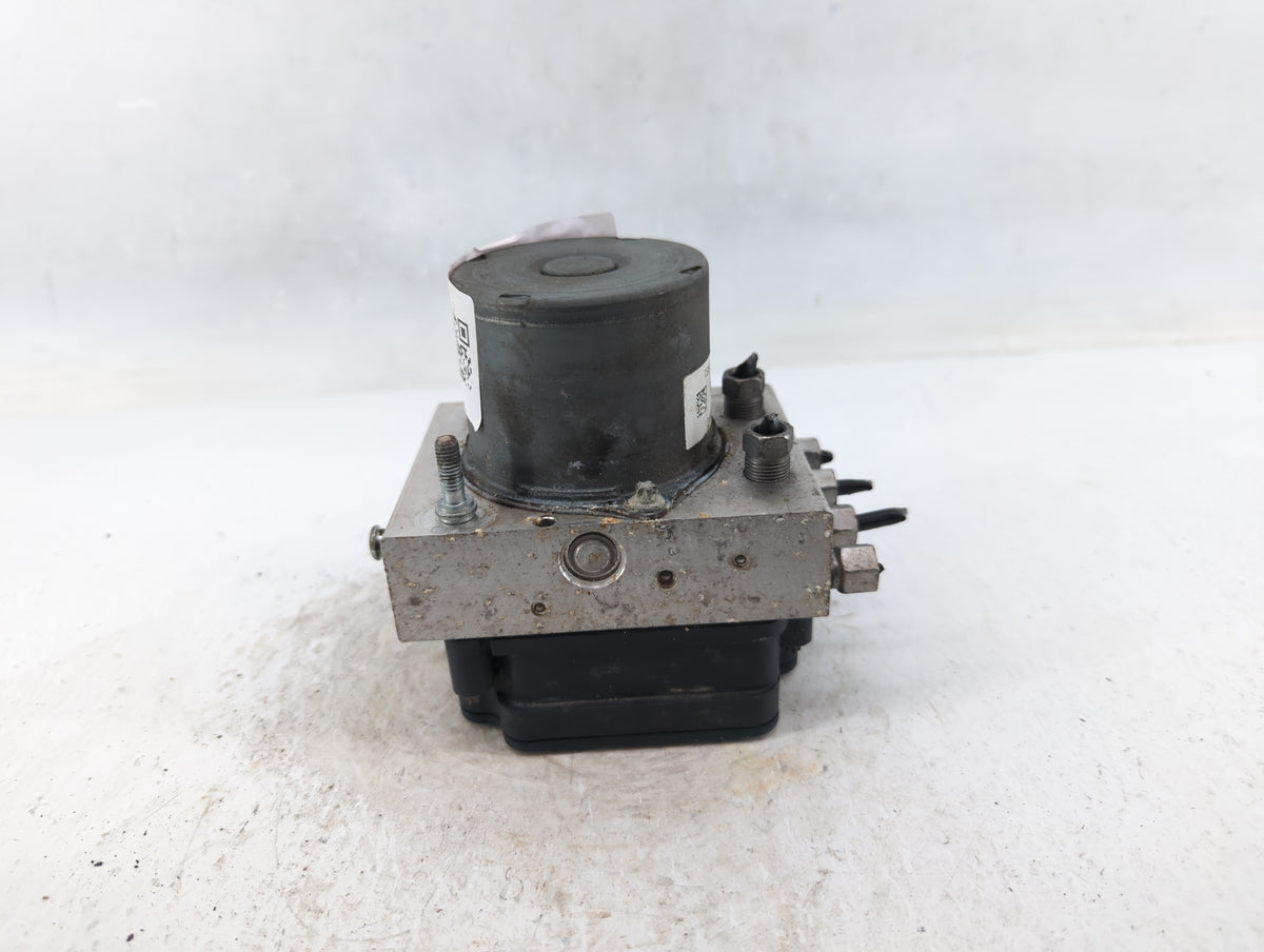 2014 Chrysler Town & Country Anti-Lock Brake ABS Pump Module Actuator OEM P/N:P68183803AC Fits OEM Used Auto Parts - Oemused