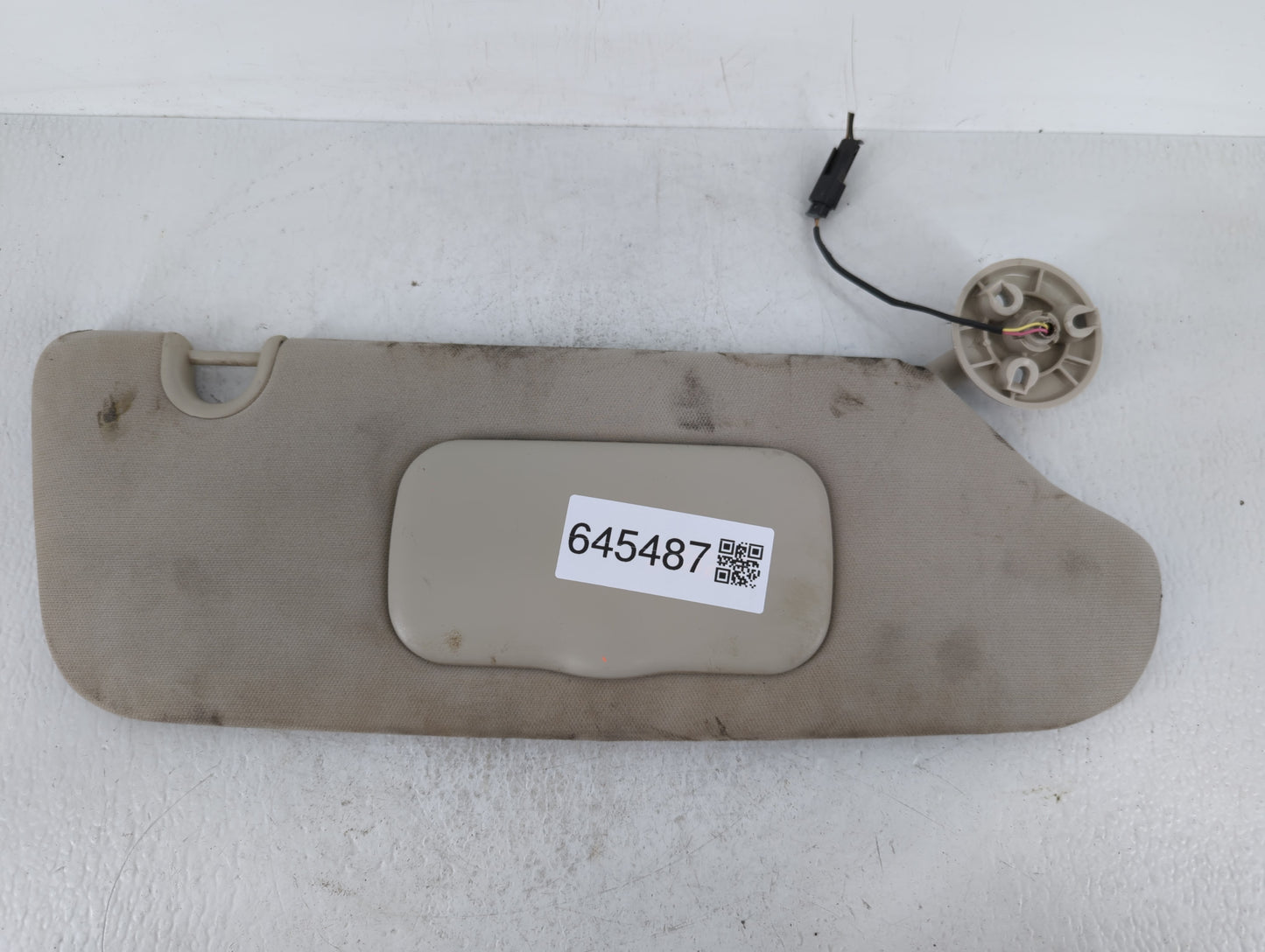2011-2016 Chrysler Town & Country Sun Visor Shade Replacement Passenger Right Mirror Fits OEM Used Auto Parts - Oemusedautop