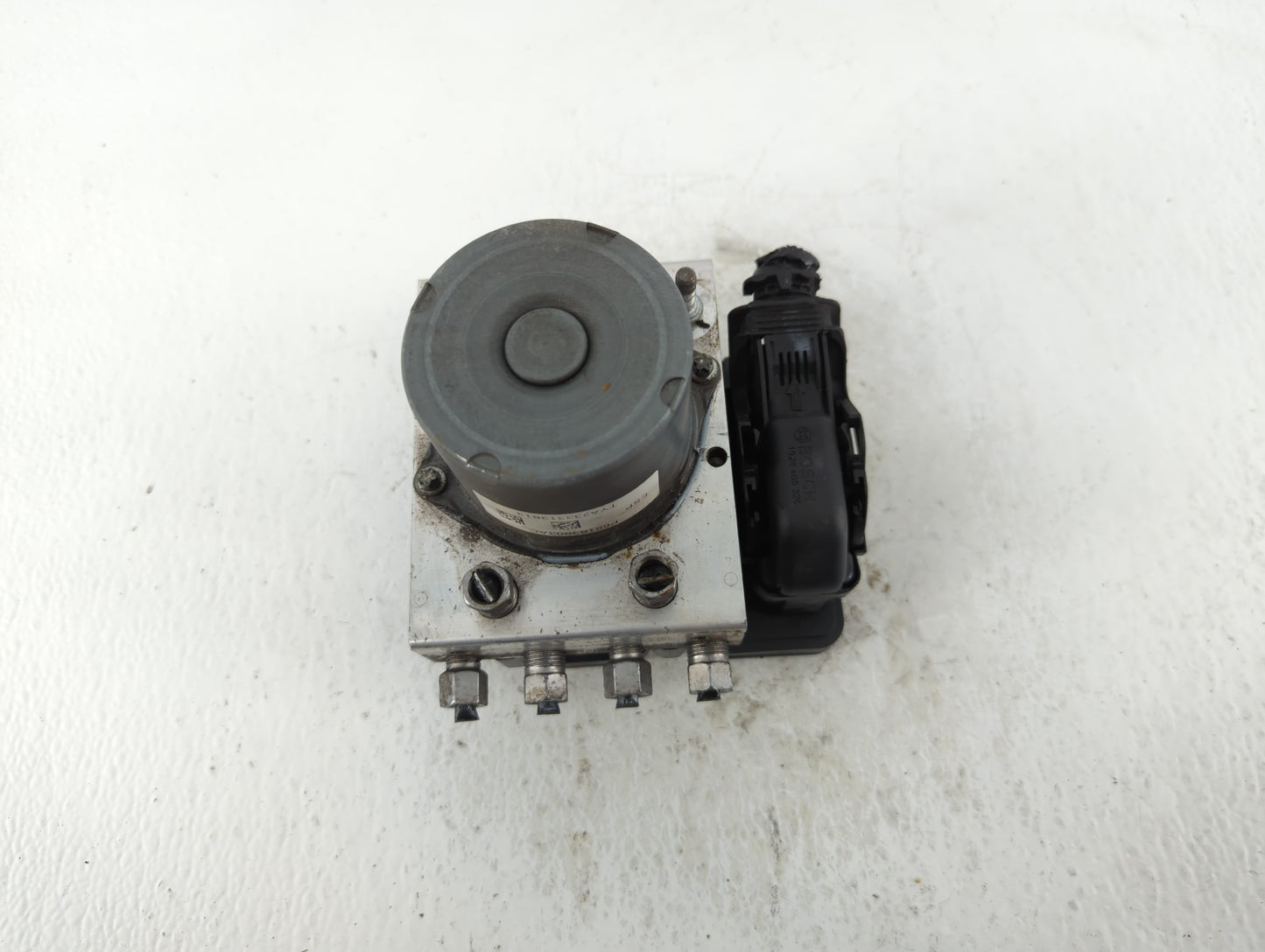 2014 Chrysler Town & Country ABS Pump Control Module Replacement P/N:P68183803AC Fits OEM Used Auto Parts - Oemusedautoparts