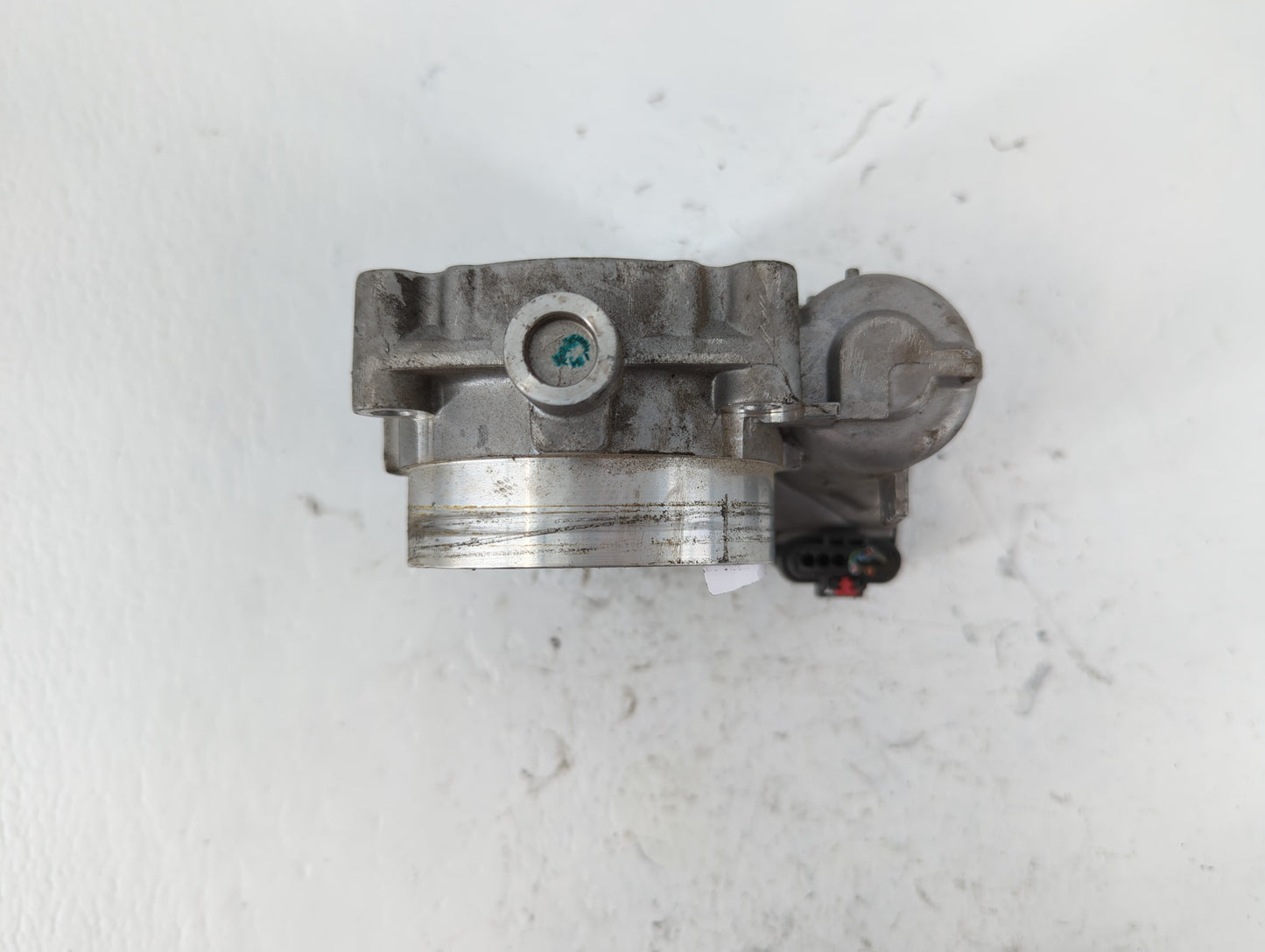 2011-2016 Chrysler Town & Country Throttle Body P/N:0 280 750 570 05184349AC Fits OEM Used Auto Parts - Oemusedautoparts1.co
