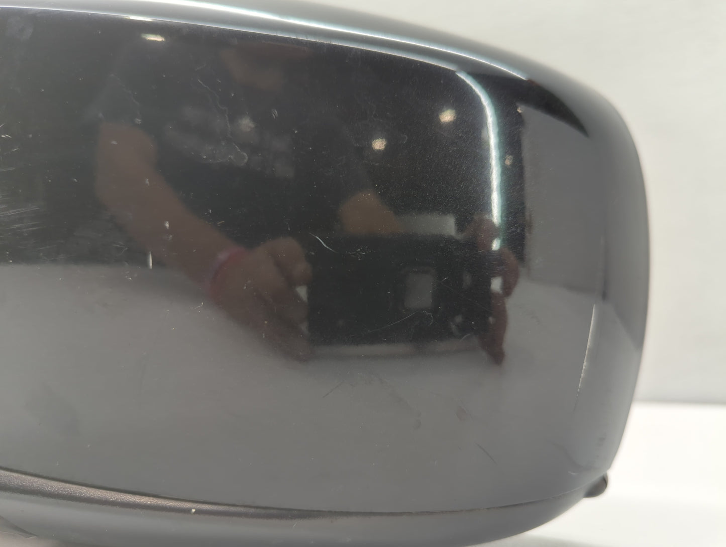2011 Chrysler Town & Country Driver Left Side View Manual Door Mirror - Oemusedautoparts1.com