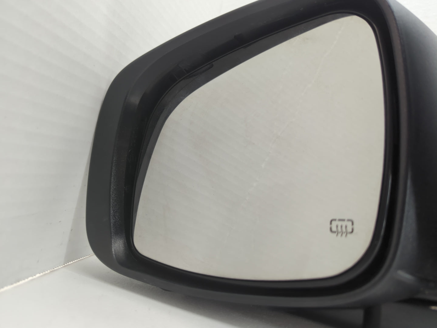 2011 Chrysler Town & Country Driver Left Side View Manual Door Mirror - Oemusedautoparts1.com