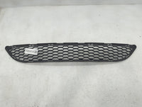 2011-2016 Chrysler Town & Country Front Grille Bumper Not Included - Oemusedautoparts1.com