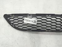 2011-2016 Chrysler Town & Country Front Grille Bumper Not Included - Oemusedautoparts1.com