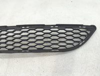 2011-2016 Chrysler Town & Country Front Grille Bumper Not Included - Oemusedautoparts1.com