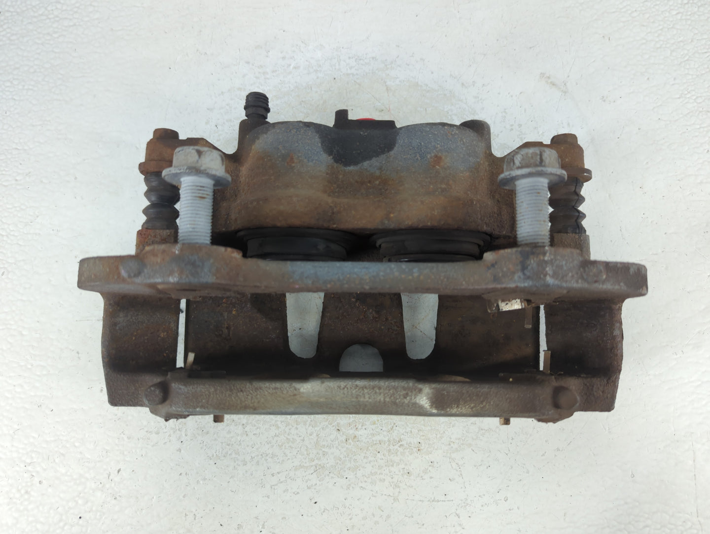 2012-2016 Chrysler Town & Country Front Driver Left Brake Caliper 700826 - Oemusedautoparts1.com