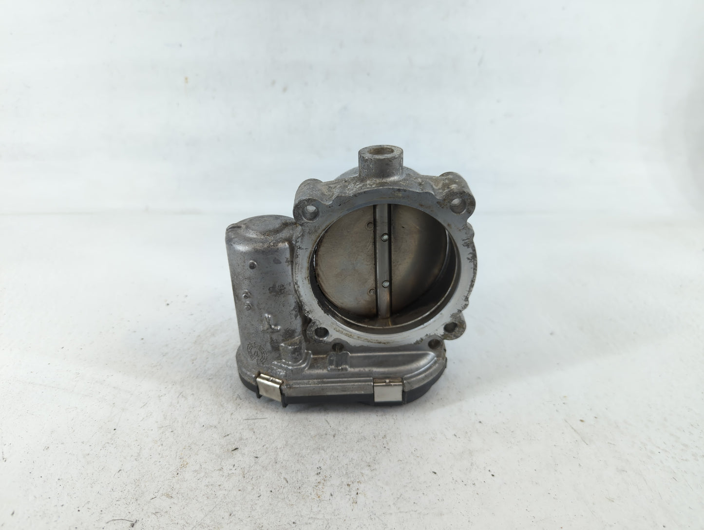 2011-2016 Chrysler Town & Country Throttle Body P/N:0 280 750 570 05184349AC Fits OEM Used Auto Parts - Oemusedautoparts1.co