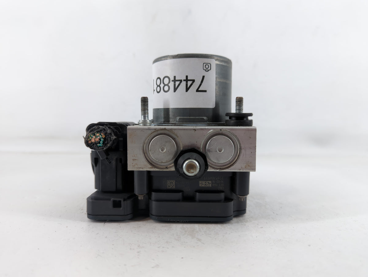 2014 Chrysler Town & Country Anti-Lock Brake ABS Pump Module Actuator OEM P/N:P68183803AC Fits OEM Used Auto Parts - Oemused