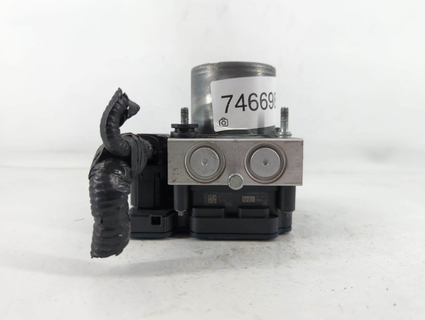 2014 Chrysler Town & Country ABS Pump Control Module Replacement P/N:P68183803AC Fits OEM Used Auto Parts - Oemusedautoparts