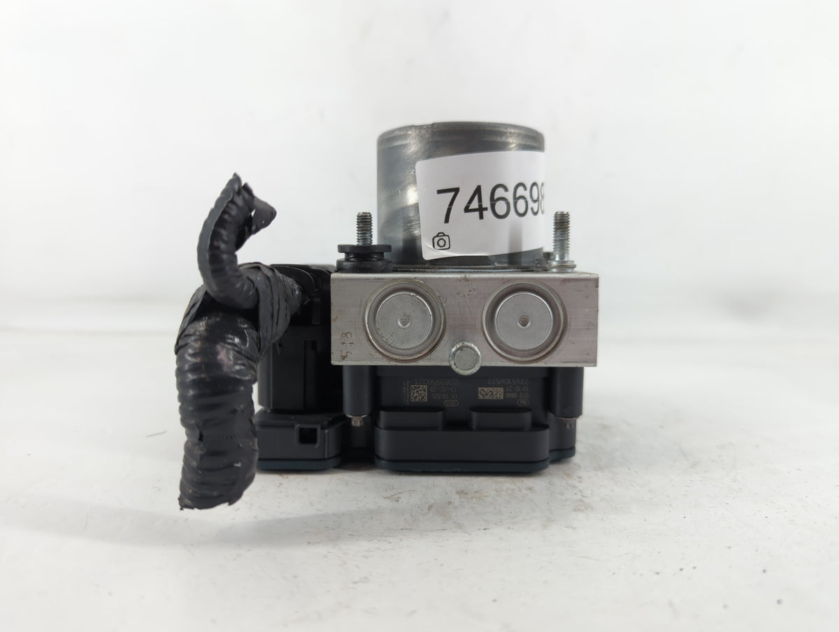2014 Chrysler Town & Country Anti-Lock Brake ABS Pump Module Actuator OEM P/N:P68183803AC Fits OEM Used Auto Parts - Oemused