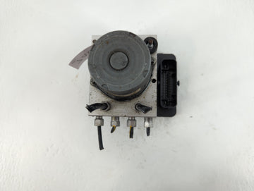 2014 Chrysler Town & Country ABS Pump Control Module Replacement P/N:P68183803AC Fits OEM Used Auto Parts
