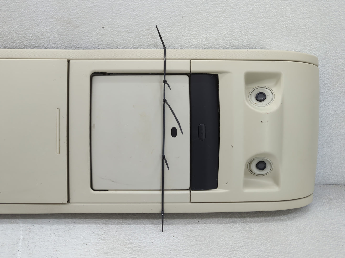 2014 Chrysler Town & Country Overhead Roof Console - Oemusedautoparts1.com