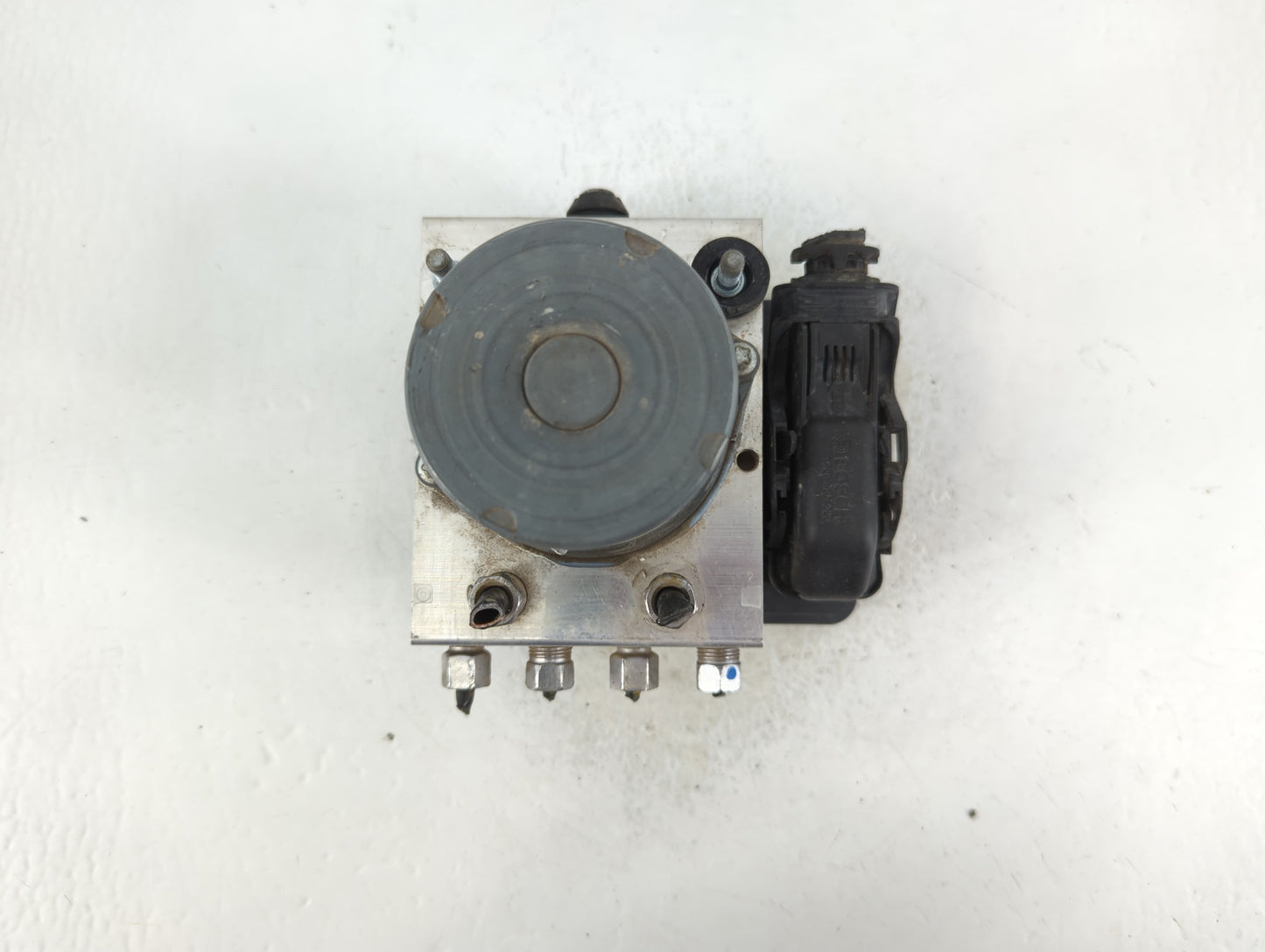 2014 Chrysler Town & Country ABS Pump Control Module Replacement P/N:68183803AC Fits OEM Used Auto Parts - Oemusedautoparts1