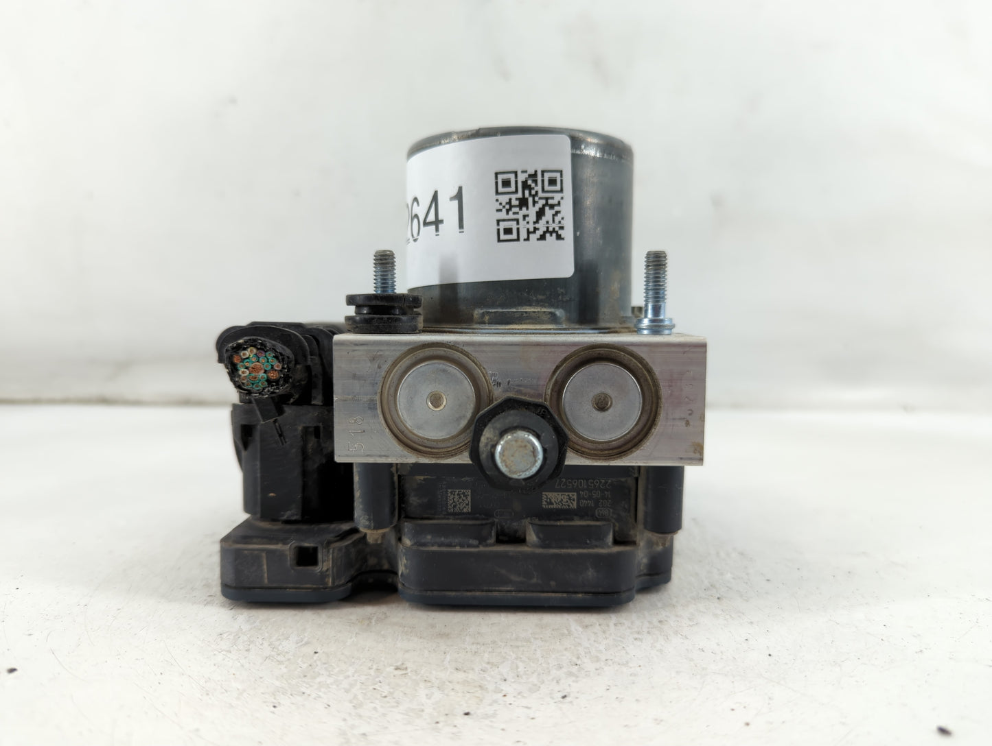 2014 Chrysler Town & Country ABS Pump Control Module Replacement P/N:68183803AC Fits OEM Used Auto Parts - Oemusedautoparts1