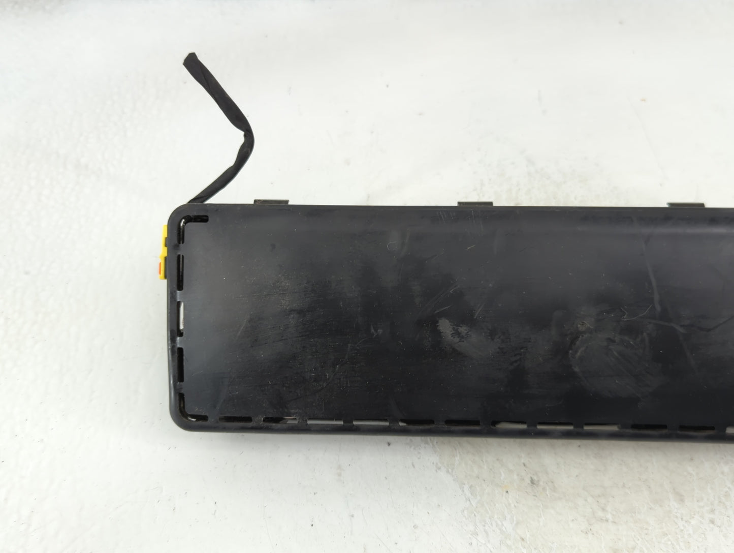 2014-2016 Chrysler Town & Country Air Bag Driver Left Knee OEM P/N:TDKLT134A1607 Fits Fits 2014 2015 2016 2017 2018 OEM Used