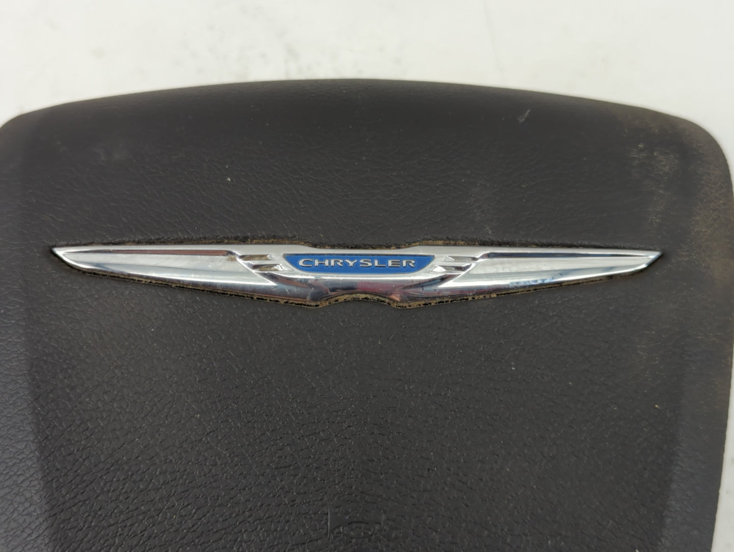 2013-2016 Chrysler Town & Country Air Bag Driver Left Steering Wheel Mounted P/N:4NM 455 3X Fits Fits 2013 2014 2015 2016 OE