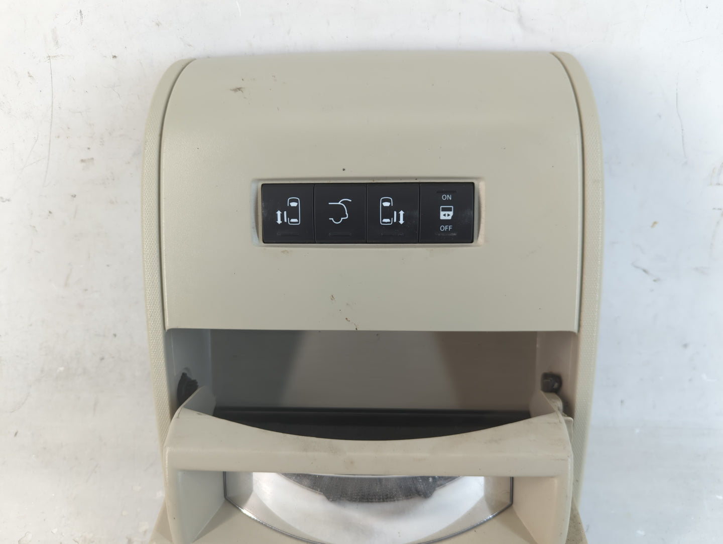 2014 Chrysler Town & Country Overhead Roof Console - Oemusedautoparts1.com