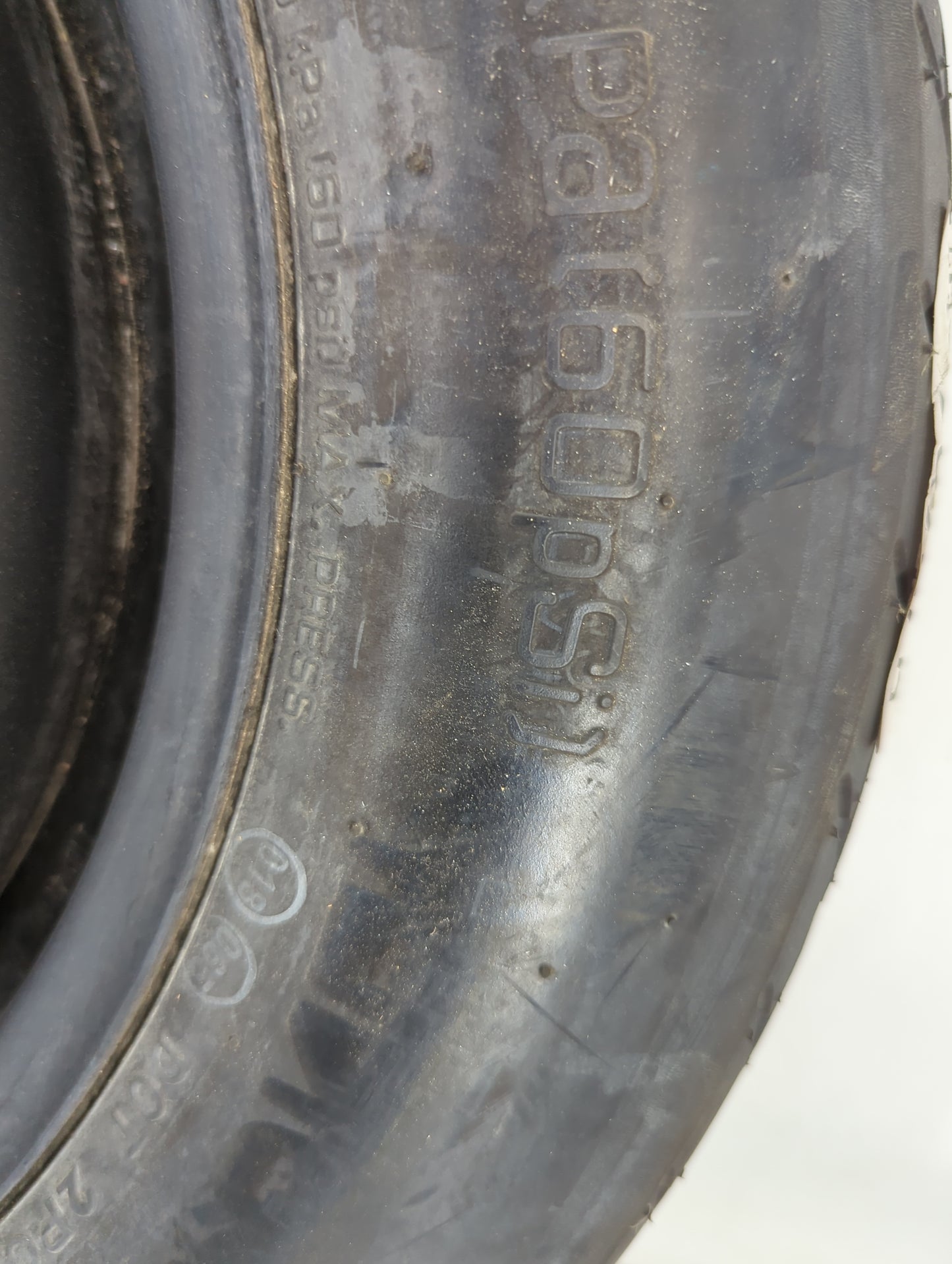 2008-2015 Chrysler Town & Country Spare Donut Tire Wheel Rim Oem 925282 - Oemusedautoparts1.com