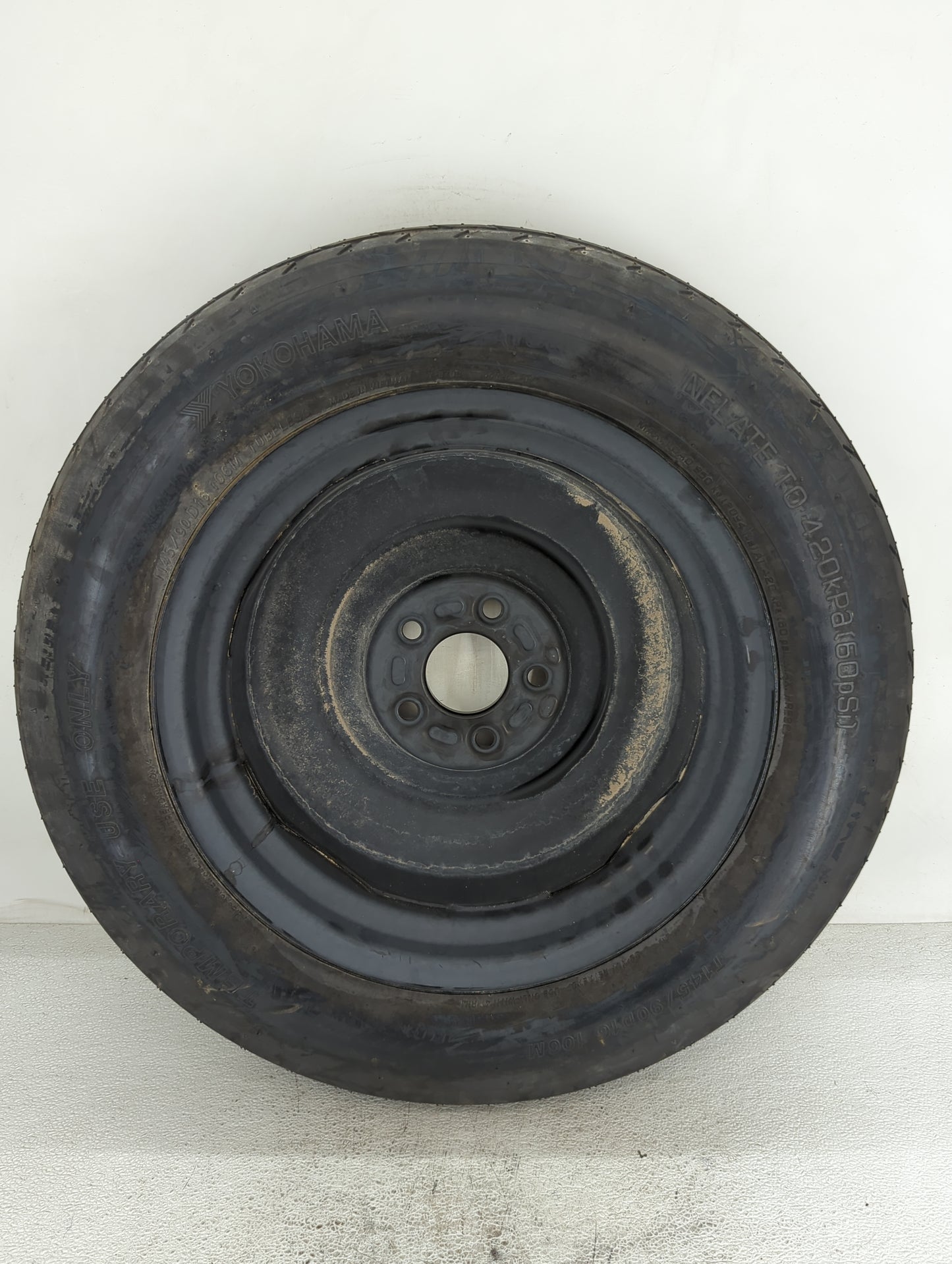 2008-2015 Chrysler Town & Country Spare Donut Tire Wheel Rim Oem 925282 - Oemusedautoparts1.com