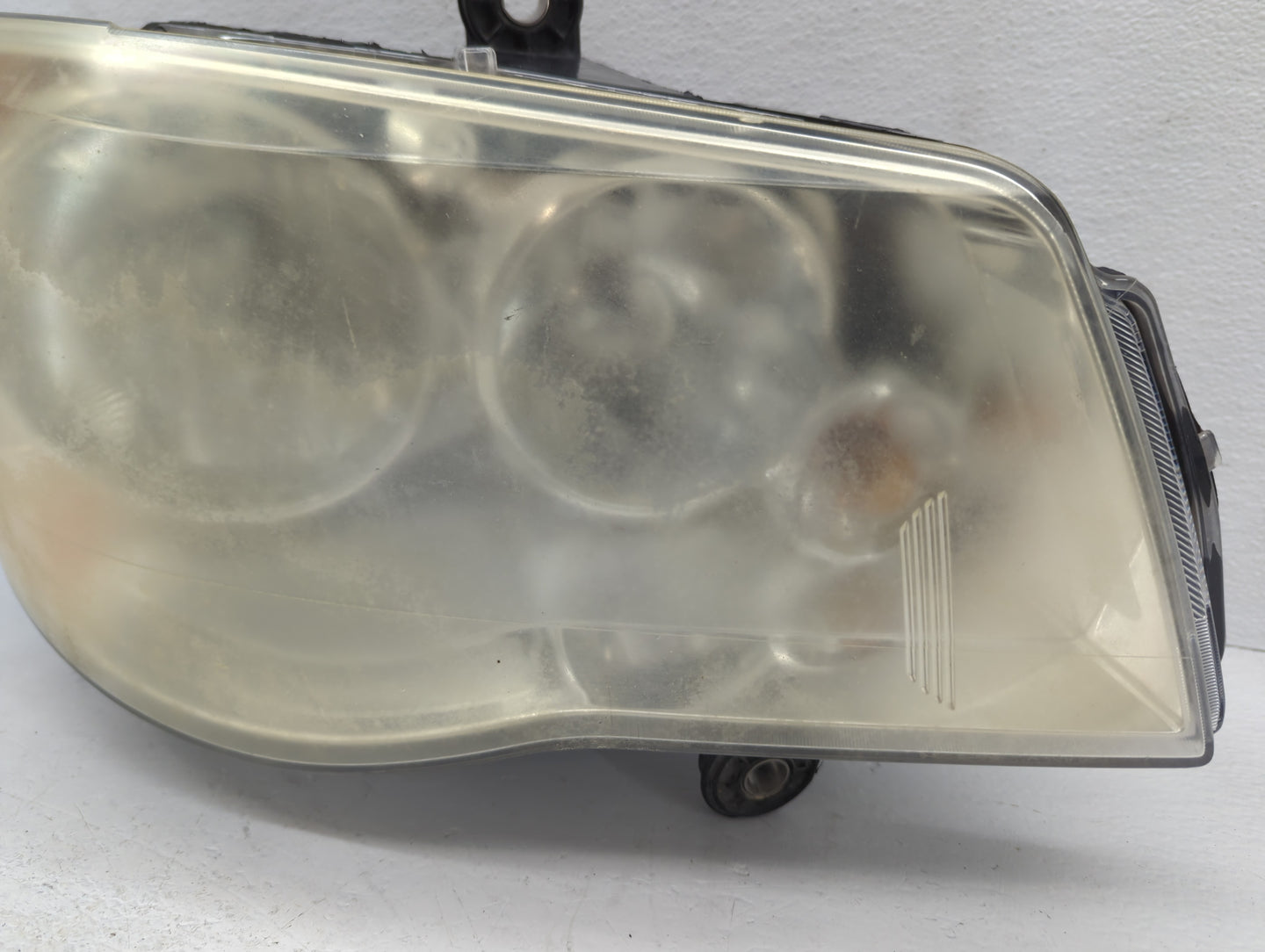 2008 Town & Country Passenger Right Oem Head Light Headlight Lamp - Oemusedautoparts1.com
