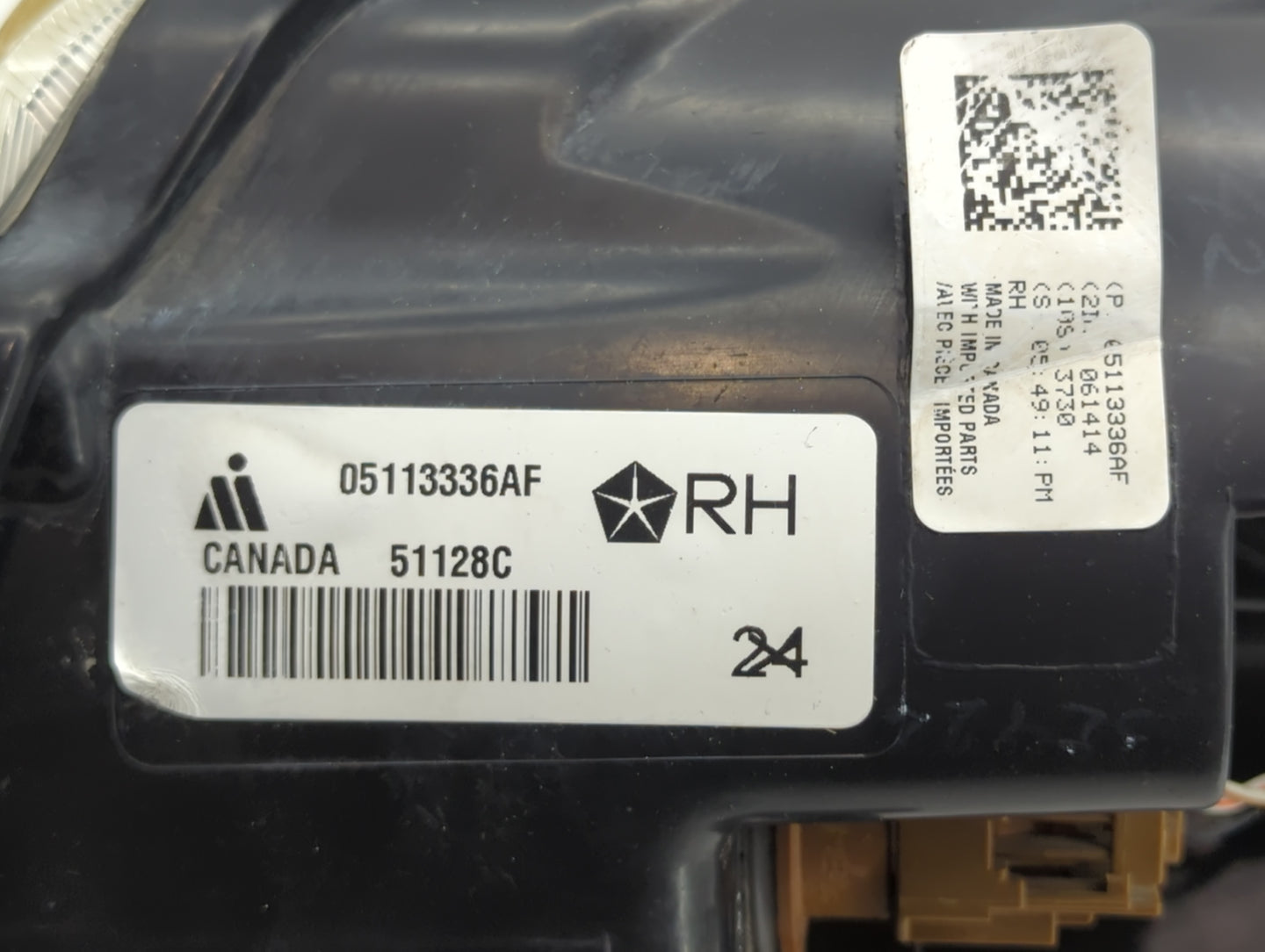 2008 Town & Country Passenger Right Oem Head Light Headlight Lamp - Oemusedautoparts1.com