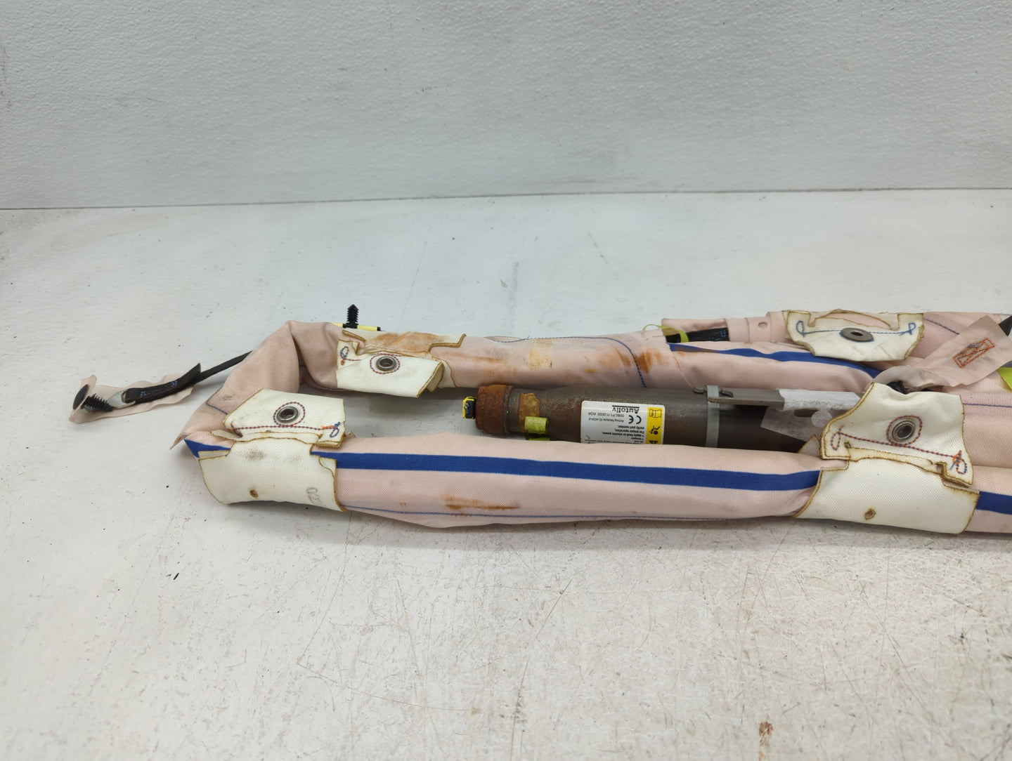 2013-2016 Chrysler Town & Country Passenger Curtain Air Bag Oem - Oemusedautoparts1.com