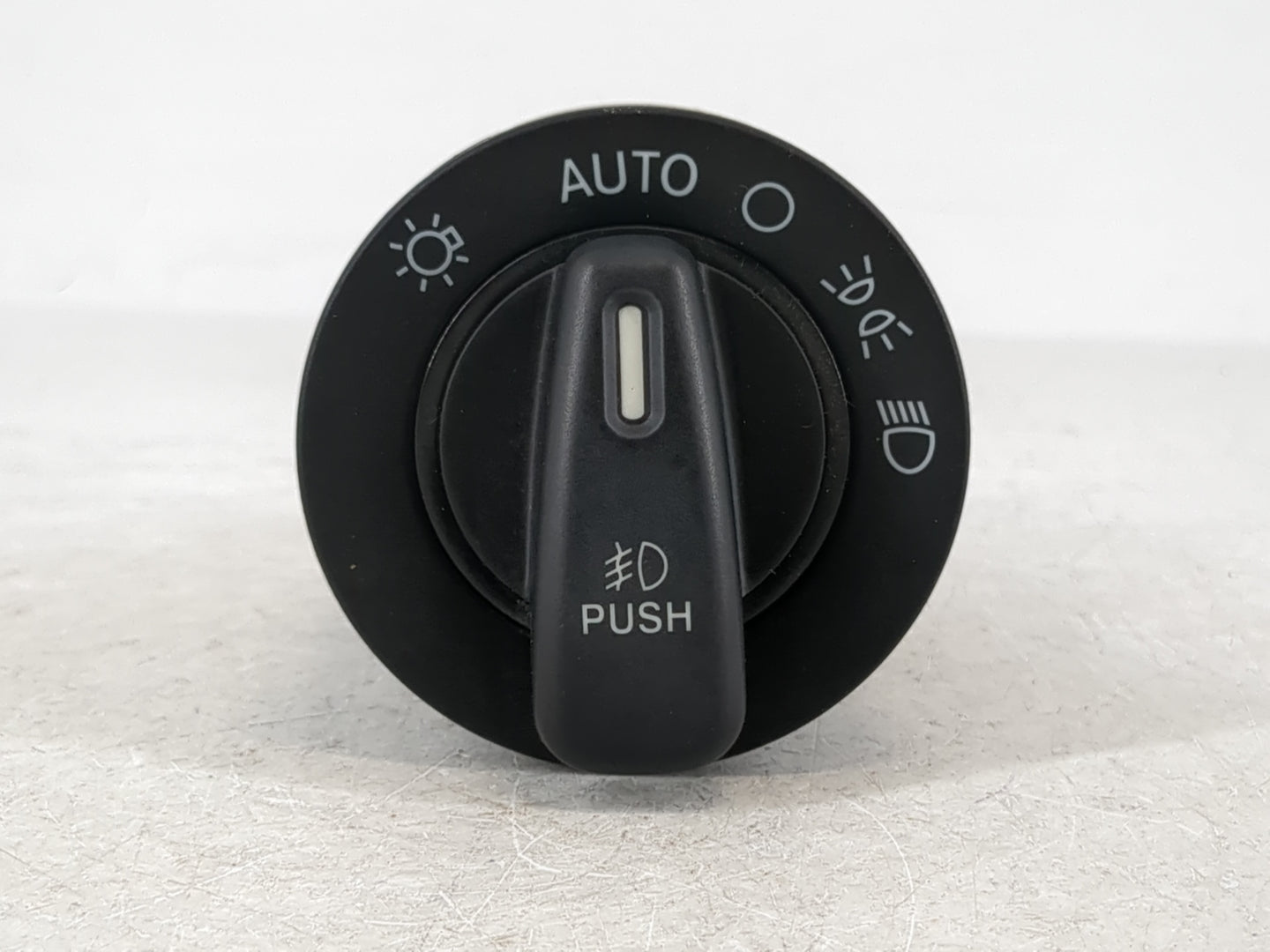 2011 Chrysler Town & Country Headlight Head Light Switch Lamp Control - Oemusedautoparts1.com